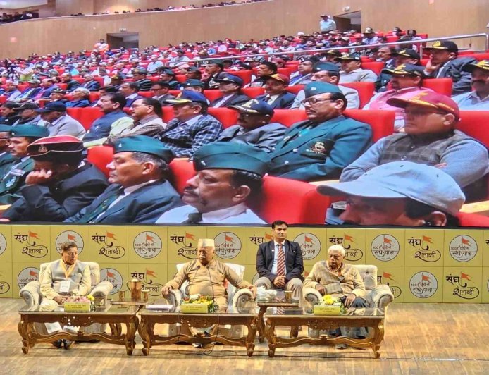 समाज सशक्त होगा तो राष्ट्र रक्षा भी अजेय होगी