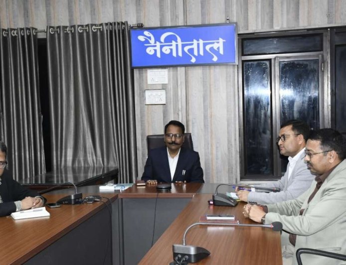 हल्द्वानी: बनभूलपुरा रेल भूमि अतिक्रमण , सुप्रीम कोर्ट सुनवाई के बाद प्रशासन ने शुरू की समन्वयन बैठक कर तैयारियां