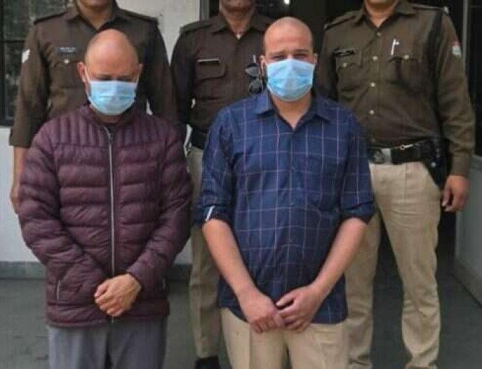 होली की आड़ में युवती से छेड़छाड़ और मारपीट, पुलिस ने दो आरोपियों को दबोचा