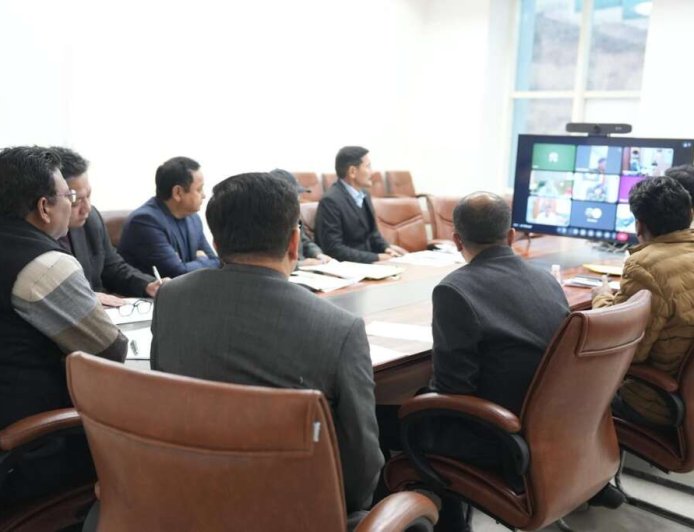 उत्तराखंड में घरेलू गैस सिलेंडर की कोई कमी नहीं, अफवाहों पर सख्त कार्रवाई के निर्देश-सीएस