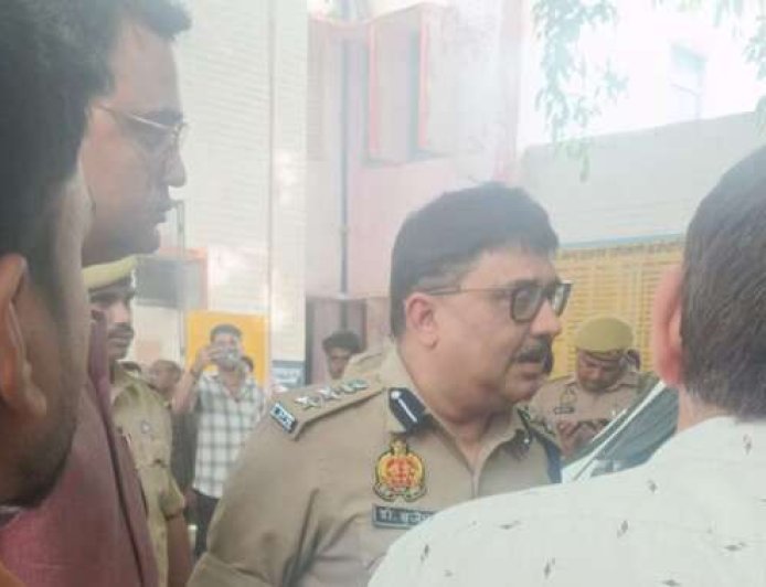 हिंदुस्तान पेट्रोलियम के प्लांट में प्रबंधक और उप प्रबंधक की हत्या, कार से आए हमलावर ने कई गोलियां मारीं