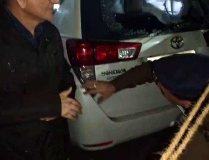 देहरादून में इनोवा कार का कहर, कई गाड़ियों को रौंदा, बाप-बेटे की मौत, कई घायल