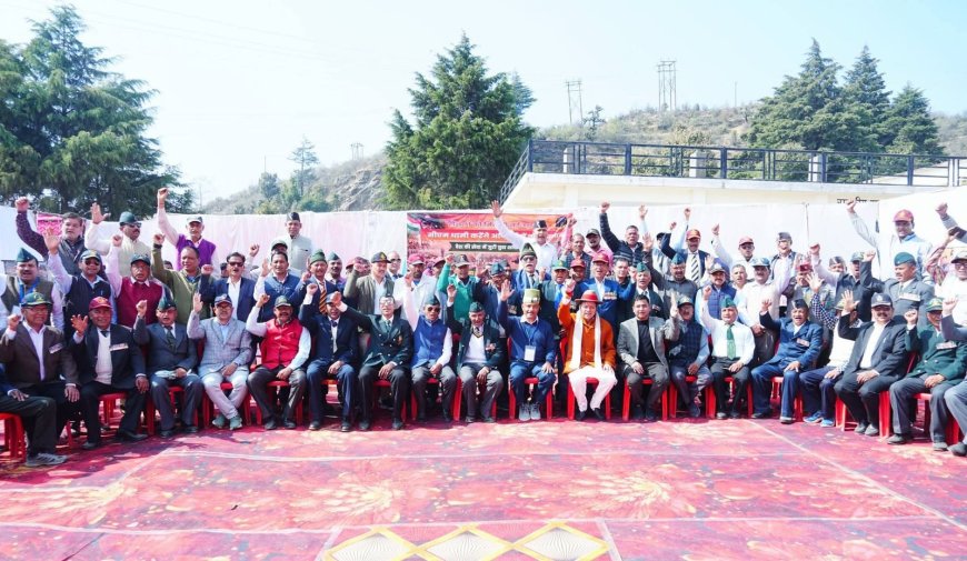 CM धामी ने भराड़ीसैंण में किया अग्निवीर कैडेट्स के साथ संवाद