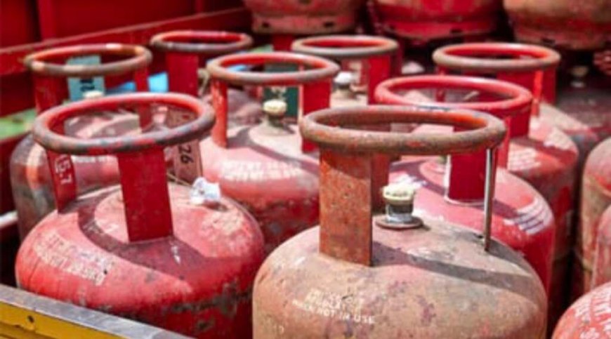 नैनीताल: गैस सिलेंडर कालाबाजारी पर जिला प्रशासन की सख्ती, लगातार छापेमारी के निर्देश