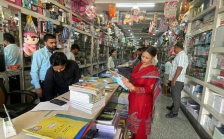 लालकुआं: बुक डिपो पर सरकारी छापा, स्कूलों पर मनमानी का आरोप और जीएसटी बिले न होने का खुलासा