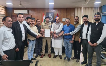 राहुल गांधी के खिलाफ अपशब्दों का इस्तेमाल करने वाले एंकर के खिलाफ केस दर्ज करने की मांग, कांग्रेस ने SSP देहरादून से की शिकायत