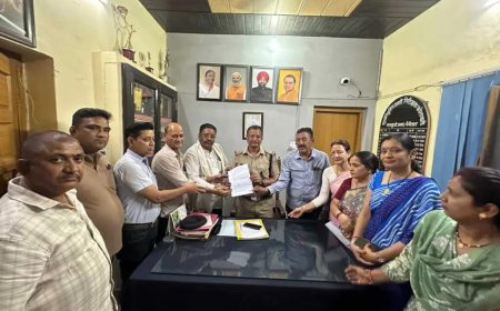 लालकुआं: समाजसेवी पीयूष जोशी की गिरफ्तारी पर जनप्रतिनिधियों का आक्रोश, ज्ञापन सौंपा