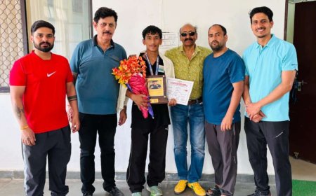 टनकपुर के प्रियांशु वर्मा ने 8वीं यूथ राष्ट्रीय मुक्केबाजी प्रतियोगिता में जीता रजत पदक