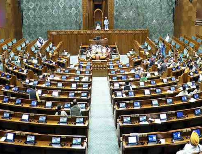 लोकसभा सीटों के विस्तार पर उथल-पुथल, परिसीमन और आरक्षण के मुद्दों पर विपक्ष ने उठाए सवाल