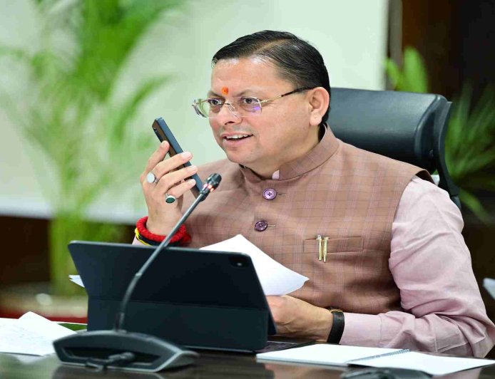 मुख्यमंत्री धामी ने समस्याओं के समाधान के लिए उठाया कदम, ग्राउंड पर पहुंचे