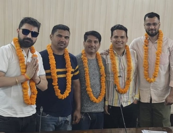 चम्पावत में राजस्व संघ की नई कार्यकारिणी का सफल गठन, निर्विरोध चुनाव से बनी एकजुटता