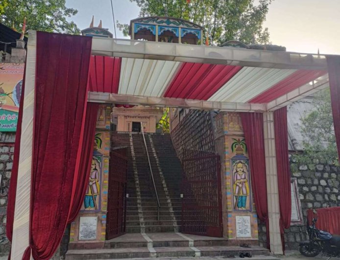 हरिद्वार राजाजी टाइगर रिजर्व में शादी समारोह पर कैबिनेट मंत्री का स्पष्टीकरण, वन निदेशक पर लगाया आरोप