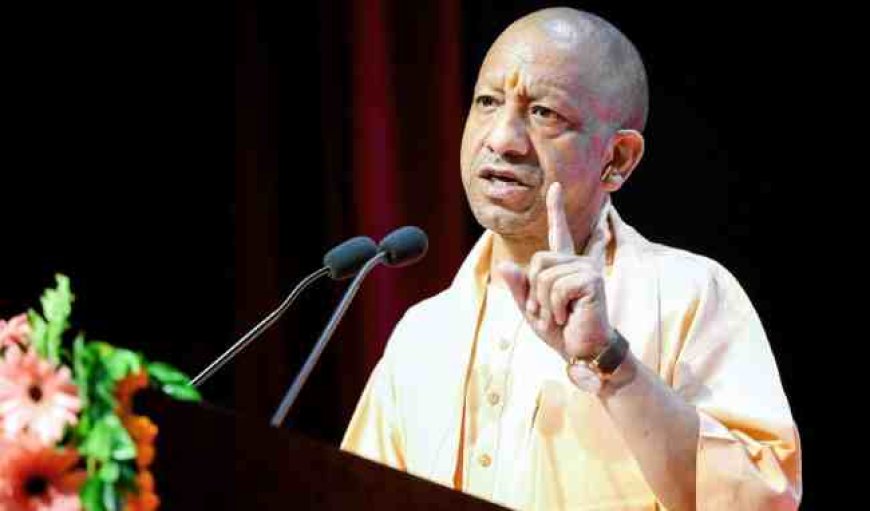 नोएडा में श्रमिक प्रदर्शन में हिंसा, सीएम योगी की अपील- सरकार आपके साथ