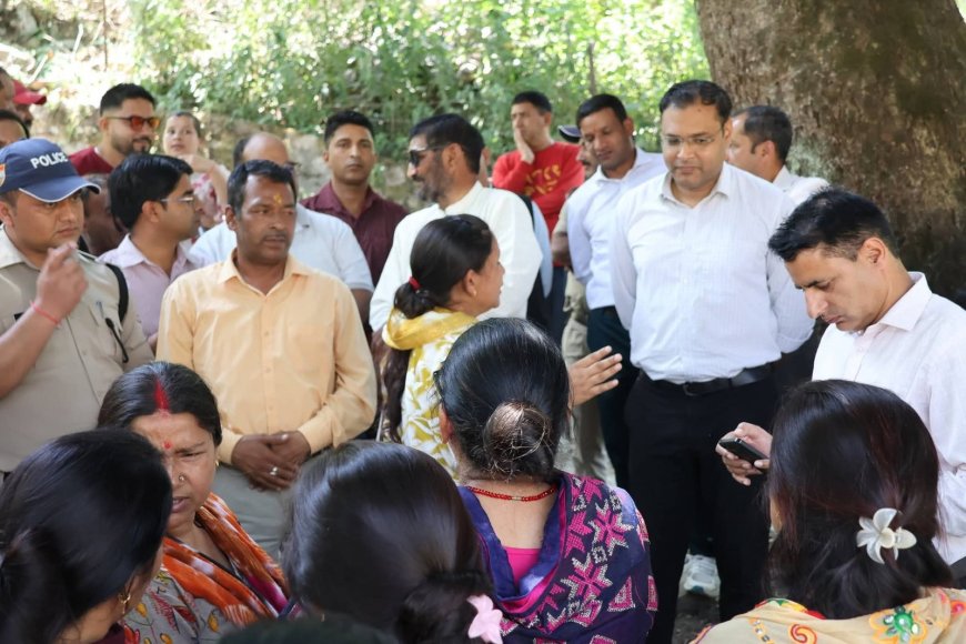 गौचर में जल निकासी का निरीक्षण: डीएम चमोली एवं विधायक अनिल नौटियाल की पहल