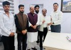 कांग्रेस प्रतिनिधिमंडल ने देहरादून में पीडब्ल्यूडी सचिव से की महत्वपूर्ण मुलाकात