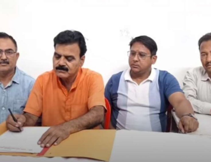 लालकुआं व्यापार मंडल चुनाव: 6 पदों के लिए 14 उम्मीद्वार असाधारण मुकाबले में