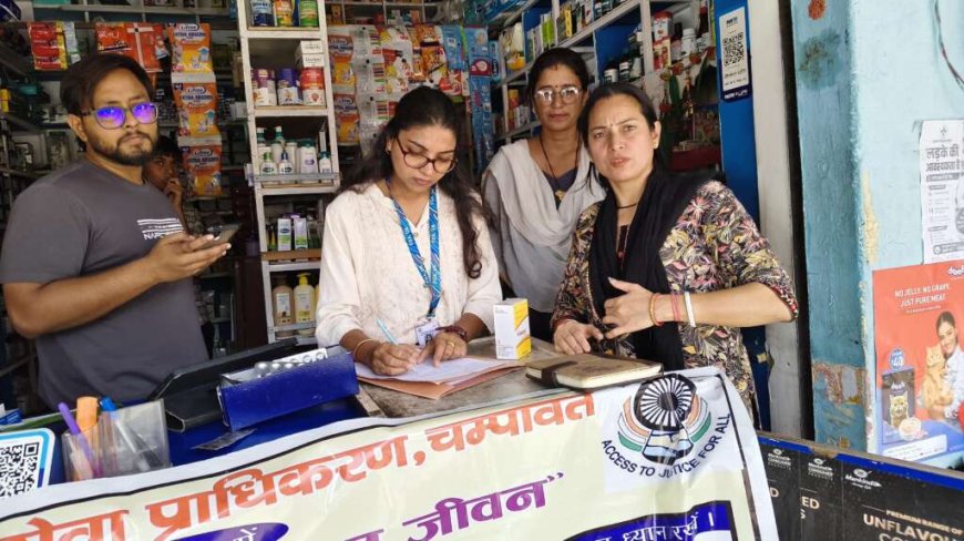 टनकपुर में मेडिकल प्रतिष्ठानों पर औचक निरीक्षण, एक फर्म की खरीद-फरोख्त पर रोक