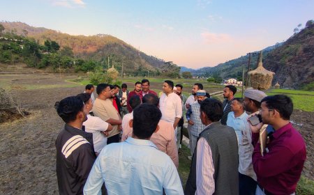 कैबिनेट मंत्री राम सिंह कैड़ा ने ओखलकांडा के ग्रामीणों से मिलकर जानें उनकी समस्याएं
