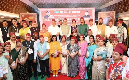 सीएम धामी ने महापौर परिषद की बैठक में साझा किया सशक्त दृष्टिकोण