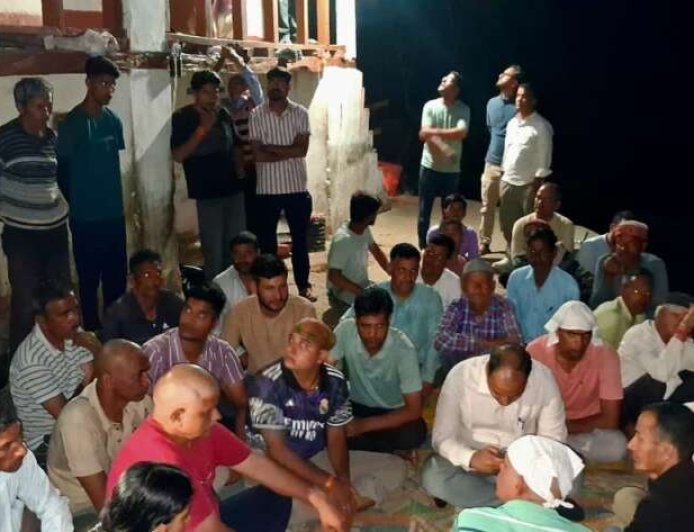 चम्पावत: रोडवेज बस दुर्घटना में चालक की मृत्यु पर जिलाधिकारी ने शोक व्यक्त किया, परिवार को ढांढस
