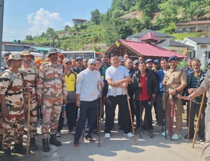 दयारा बुग्याल में लापता युवती की खोज जारी, रेस्क्यू ऑपरेशन तेज