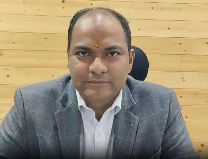 चम्पावत में शिक्षण संस्थानों, अस्पतालों, होटलों और मॉल में होगा व्यापक अग्नि सुरक्षा ऑडिट, उल्लंघन पर मिलेगी सजा