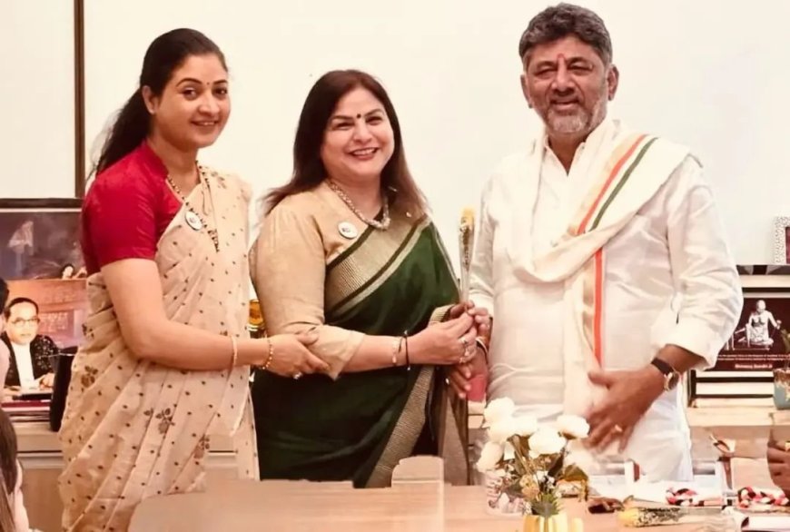 महिला कांग्रेस के नेताओं ने कर्नाटक के नये मुख्यमंत्री का किया अभिनंदन
