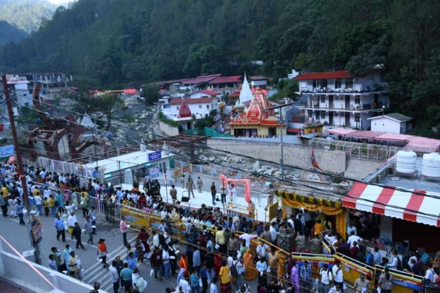 कैंची धाम का स्थापना दिवस: भक्ति और आस्था का अद्भुत सैलाब, बाबा नीब करौली के जयकारों से गूंजा संतोष का धाम