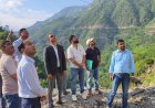 पिथौरागढ़ के डीएम ने दौरे के दौरान दिल्ली बैंड, मुन्ना बैंड और चुपकोट बैंड का निरीक्षण किया, मानसून में रूट को सुरक्षित रखने के लिए आवश्यक कदम उठाने के निर्देश