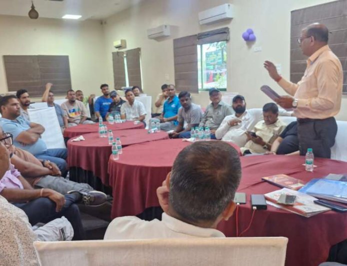 उत्तराखण्ड देवभूमि ट्रक ओनर्स महासंघ द्वारा गढ़वाल मंडल की नई कार्यकारिणी का गठन