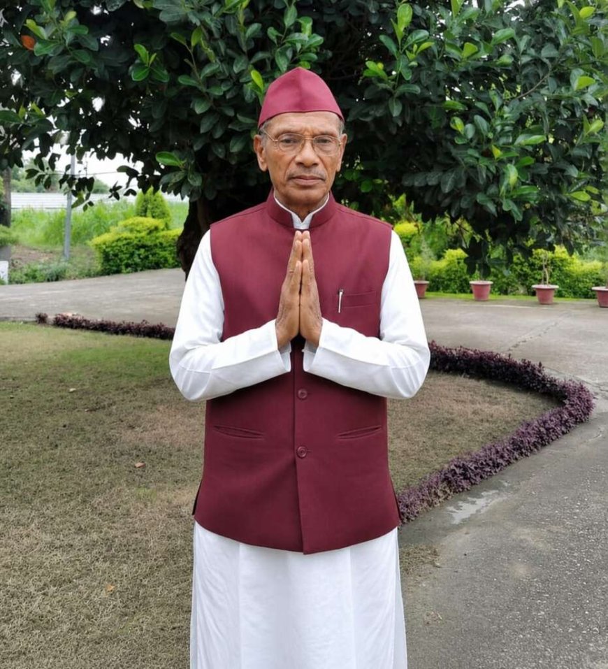 आँचल दुग्ध संघ में हुए श्रद्धांजलि सभा के माध्यम से आकस्मिक निधन पर शोक व्यक्त