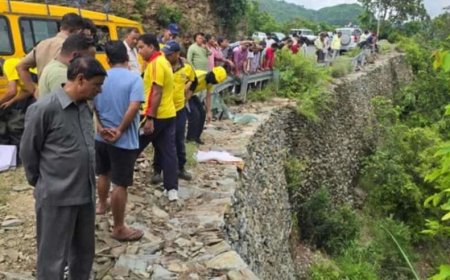 उत्तराखंड का दर्दनाक सड़क हादसा: देवप्रयाग-पौड़ी मार्ग पर बोलेरो खाई में गिरी, 5 परिवार के सदस्यों की गई जान