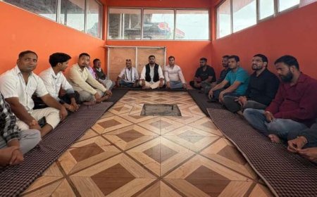 मंदिरों में चंदा चोरी के आरोपों पर कांग्रेस ने भाजपा को घेरा, 2027 चुनाव में जवाब देने का दावा