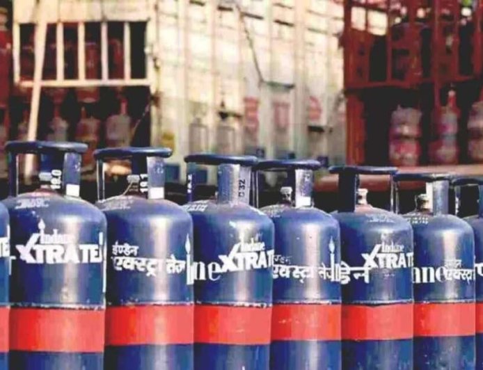 अगस्त की शुरुआत में गैस सिलेंडरों में आई राहत, जानें नए दाम