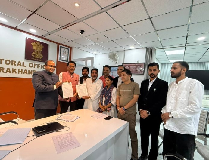 कांग्रेस प्रतिनिधिमंडल ने मुख्य निर्वाचन अधिकारी से की SIR मुद्दे पर शिकायत - PWC News