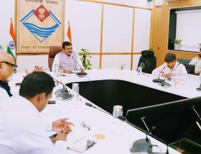 उत्तराखंड में कौशल विकास के लिए मुख्य सचिव ने योजनाओं का किया ब्योरा, स्किल हब बनने की तैयारी