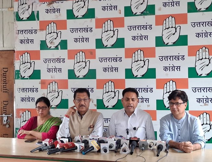 उत्तराखंड कांग्रेस का चुनावी मंथन, घोषणापत्र को 5 मुख्य बिंदुओं पर केंद्रित करने की योजना
