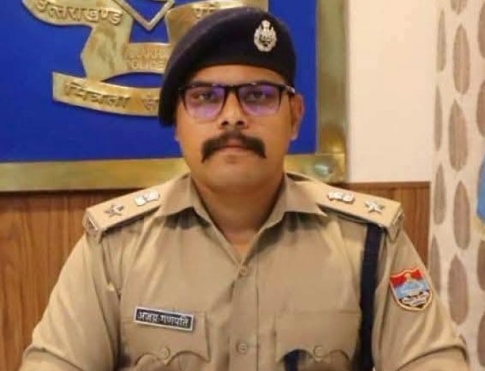 काशीपुर में टेंट कारोबारी की हत्या का खुलासा: पत्नी और दो नाबालिगों की मिलीभगत से रची गई साजिश