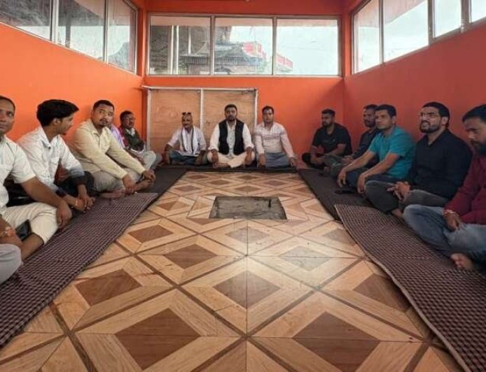 मंदिरों में चंदा चोरी के आरोपों पर कांग्रेस ने भाजपा को घेरा, 2027 चुनाव में जवाब देने का दावा