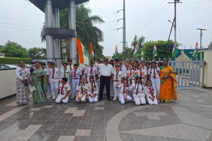 स्वतंत्रता दिवस पर दि आनंदा एकेडमी में रंगारंग कार्यक्रम का आयोजन