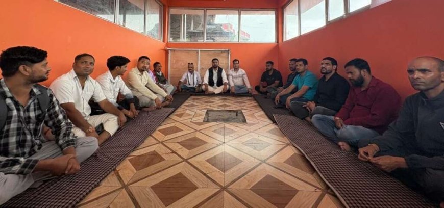 मंदिरों में चंदा चोरी के आरोपों पर कांग्रेस ने भाजपा को घेरा, 2027 चुनाव में जवाब देने का दावा