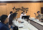 Almora News: एनकॉर्ड समिति की बैठक में डीएम सख्त, नशे की रोकथाम को लेकर दिए निर्देश