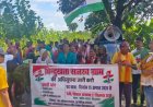 29वें दिन की पदयात्रा में भी लगे राजस्व ग्राम के नारे..स्वरचित गीतों के माध्यम से बताया बिंदुखत्ता का इतिहास