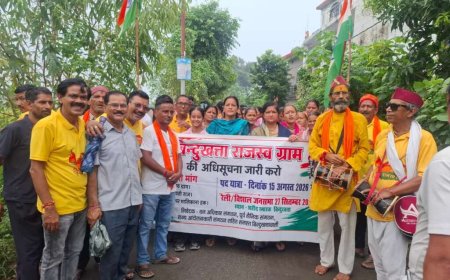 बिंदुखत्ता: 34 दिनों से सड़क पर आंदोलन, अधिकारी बोले—’सरकार की मंशा जरूरी’, नेताओं ने साधी चुप्पी!