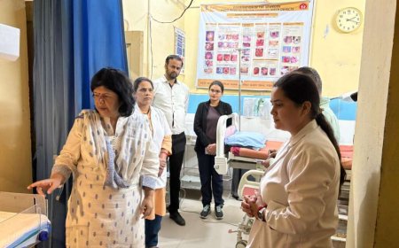 मुख्य चिकित्सा अधिकारी ने पहाड़पानी और पदमपुरी के स्वास्थ्य संस्थानों का किया निरीक्षण