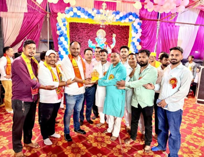 संजय नगर बिंदुखत्ता में गणेश महोत्सव की धूम, दीपेंद्र कोश्यारी सहित कई गणमान्य हुए शामिल