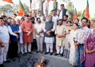 खड़गे की विवादित टिप्पणी के विरोध में भाजपा महानगर देहरादून ने किया पुतला दहन