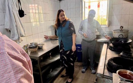 देहरादून: हांडी रेस्टोरेंट में मिले गंदगी और बासी खाने के गंभीर मामले के चलते हुई बंदी