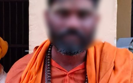 टनकपुर पुलिस ने 'ऑपरेशन कालनेमि' के तहत बाबा की वेशभूषा में घूम रहे 5 संदिग्धों का चालान किया