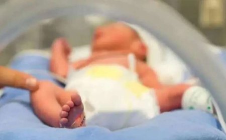 रुद्रपुर में कार के पहिए के पास लावारिस मिली दो-तीन दिन की नवजात बच्ची, हायर सेंटर रेफर